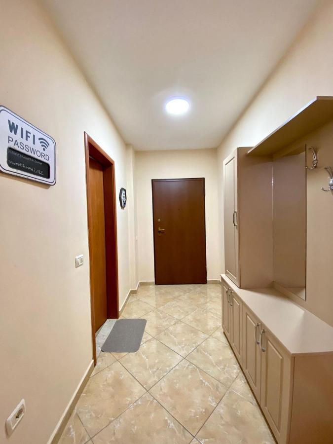 Chlo Apartment 2 Tirana Exterior photo